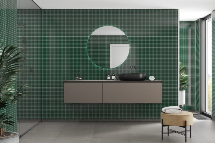 Een badkamer met de Bottle Green wandpanelen van Fibo System